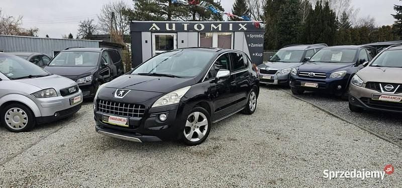 Czarny Używany 2011 Peugeot 3008 Premium Sedan/Limuzyna | 21 900 zł (Dobra cena) - Obraz 1/2