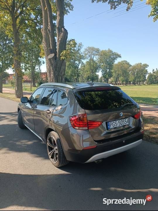 Używany 2011 BMW X1 SUV | 37 000 zł (Uczciwa cena) - Obraz 1/4
