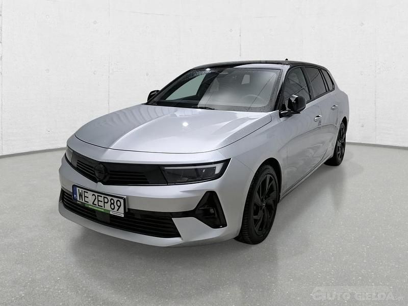 Używany Opel Astra 2024 Srebrny Kombi