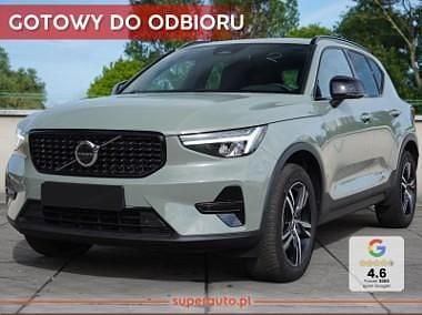 Inny kolor Nowe 2025 Volvo XC40 Plus SUV | 212 400 zł - Obraz 1/4