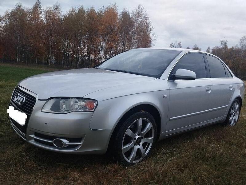 Srebrny Używany 2005 Audi A4 Sedan/Limuzyna | 12 500 zł (Dość drogi) - Obraz 1/4