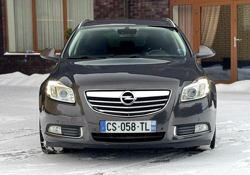 Używany Opel Insignia 118 KM (86 kW) 2013 Szary Kombi