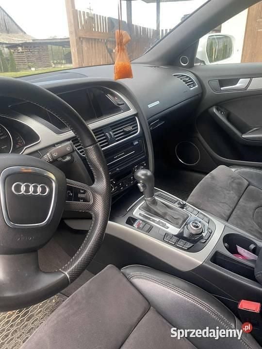 Używany Audi A5 2010 Biały Coupe