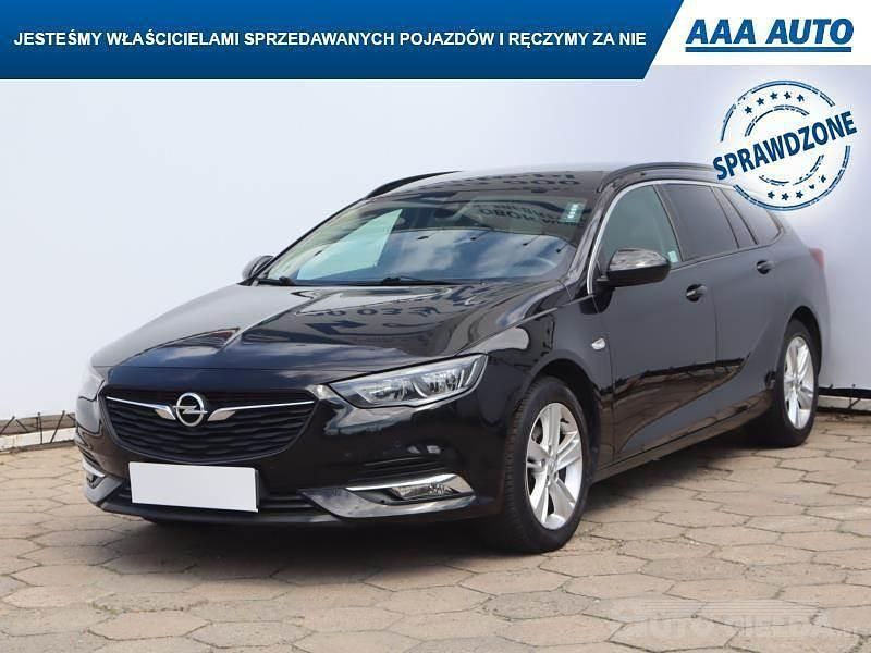 Używany Opel Insignia 136 KM (100 kW) 2019 Czarny