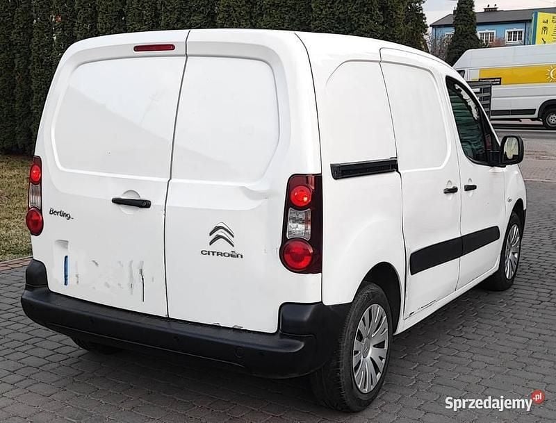 Używany 2015 Citroën Berlingo Minivan | 16 500 zł (Super Cena) - Obraz 1/4