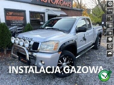 Srebrny Używany 2004 Nissan Titan Pickup | 42 900 zł - Obraz 1/4