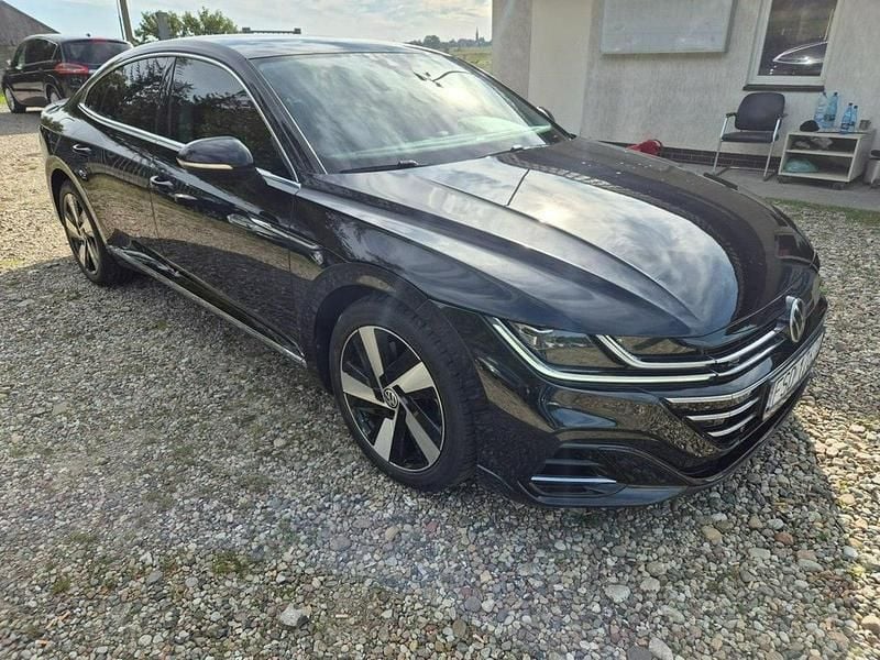 Używany VW Arteon 280 KM (205 kW) 2021 Czarny (metalik) Sedan/Limuzyna