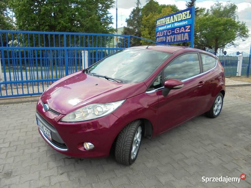Wiśniowy Używany 2008 Ford Fiesta Hatchback | 17 900 zł - Obraz 1/4