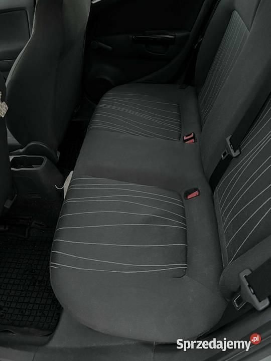 Używany Opel Corsa 2007 Srebrny Hatchback