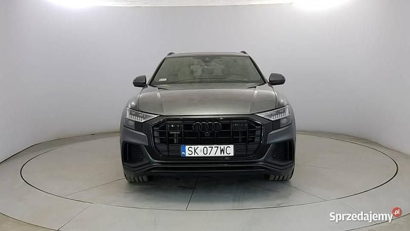 Szary Używany 2022 Audi Q8 Ambiente SUV | 349 900 zł - Obraz 1/4