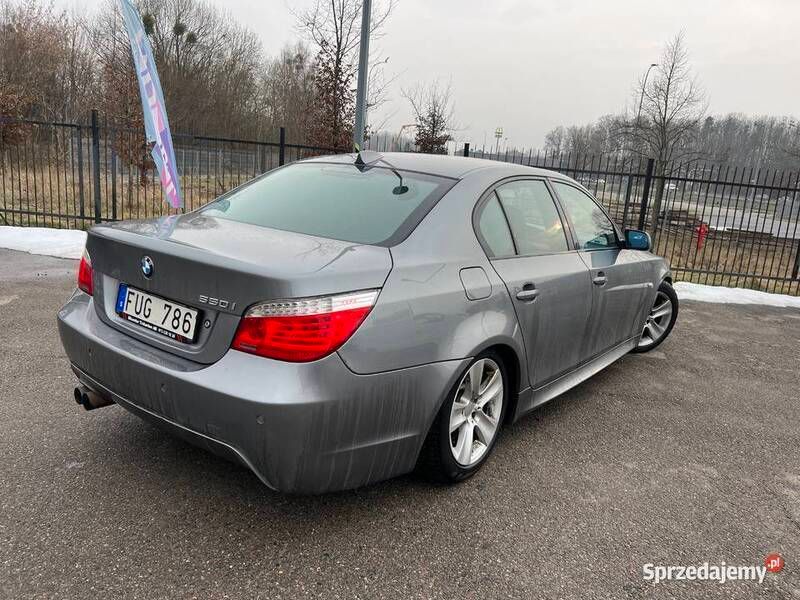 Szary Używany 2007 BMW 550 Sedan/Limuzyna | 50 900 zł - Obraz 1/4