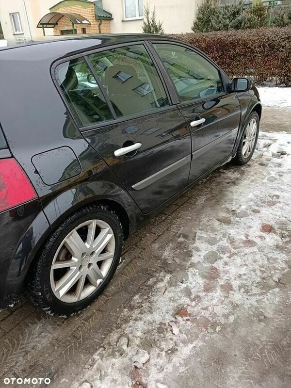 Czarny Używany 2003 Renault Mégane II Authentique Sedan/Limuzyna | 6000 zł (Uczciwa cena) - Obraz 1/4