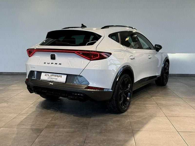 Używany Cupra Formentor 245 KM (180 kW) 2023 Biały (metalik) SUV