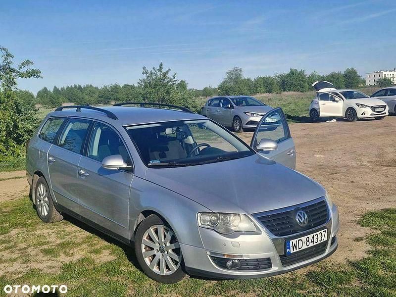 Srebrny Używany 2008 VW Passat Comfortline Kombi | 14 900 zł (Uczciwa cena) - Obraz 1/4