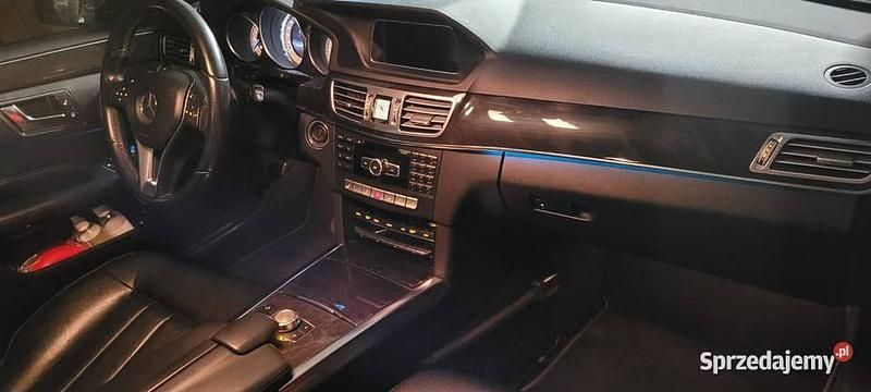 Używany Mercedes E250 2013
