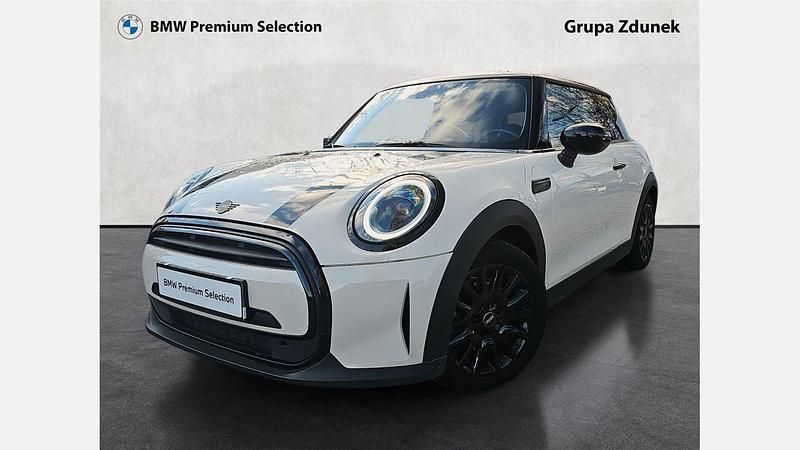 Pepper white Używany 2021 Mini Cooper Hatch Hatchback | 89 900 zł (Dość drogi) - Obraz 1/3