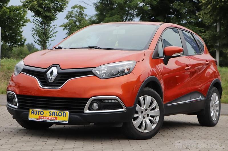 Używany Renault Captur 90 KM (66 kW) 2013 Złoty SUV