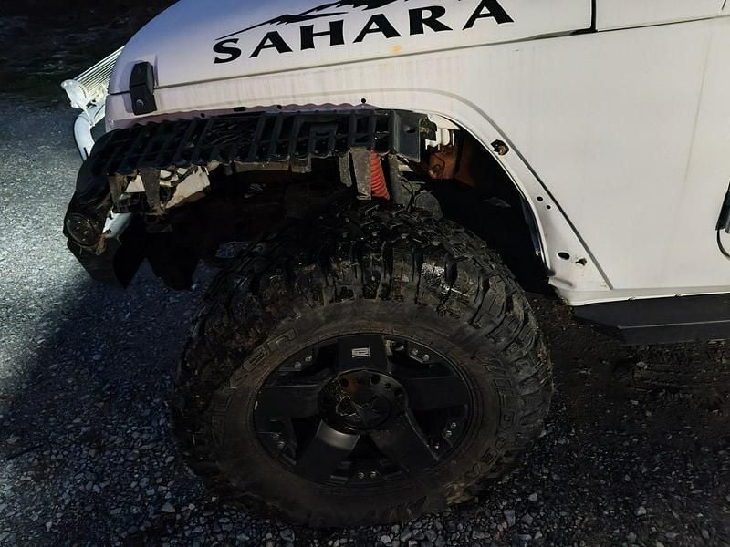 Używany Jeep Wrangler 286 KM (210 kW) 2012 Biały SUV