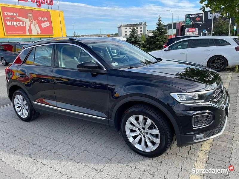 Używany 2019 VW T-Roc SUV | 76 000 zł (Dość drogi) - Obraz 1/4