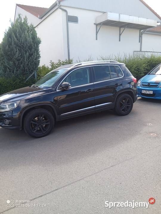 Czarny Używany 2012 VW Tiguan SUV | 52 900 zł (Drogi) - Obraz 1/2