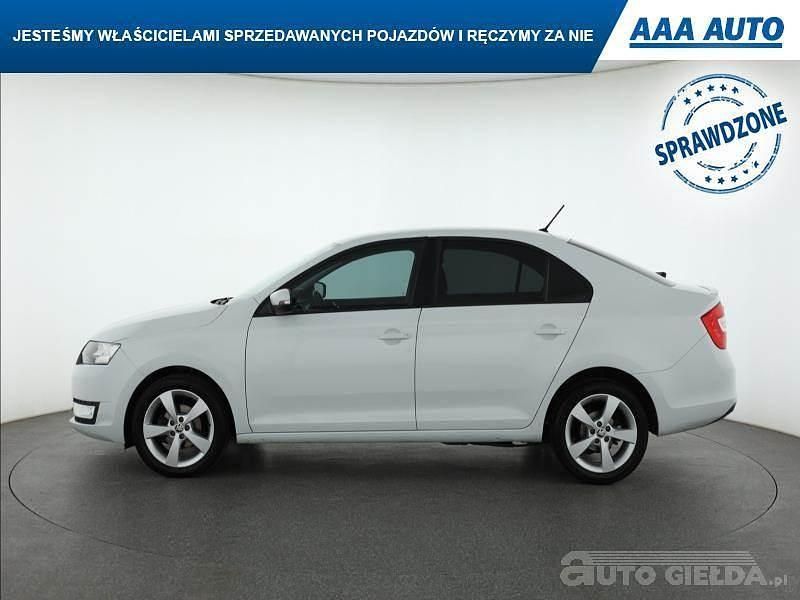 Używany Skoda Rapid 2017 Biały Hatchback