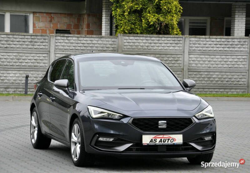 Grafitowy (metalik, perła) Używany 2020 Seat Leon FR Hatchback | 74 900 zł (Dość drogi) - Obraz 1/4