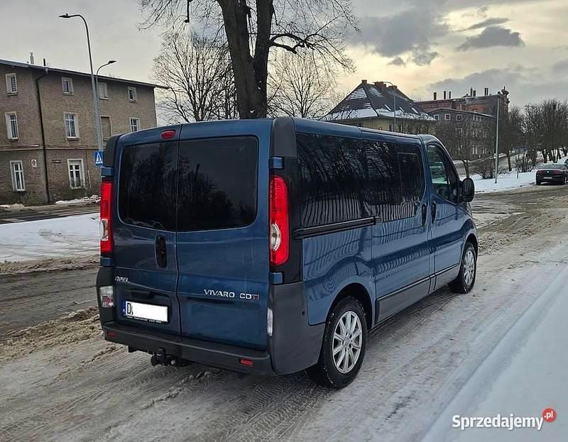 Używany Opel Vivaro 2008 Niebieski Minivan