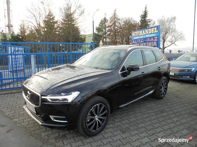 Czarny Używany 2019 Volvo XC60 Inscription SUV | 114 900 zł (Dość drogi) - Obraz 1/4