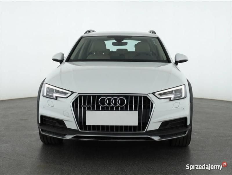 Biały Używany 2018 Audi A4 Allroad Kombi | 85 999 zł (Uczciwa cena) - Obraz 1/4