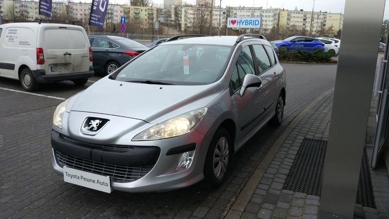 Używany Peugeot 308 120 KM (88 kW) 2009 Srebrny Sedan/Limuzyna