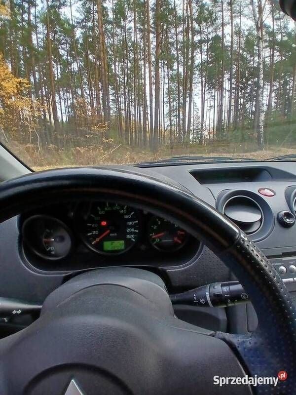 Używany Mitsubishi Colt 95 KM (69 kW) 2006 Srebrny Hatchback