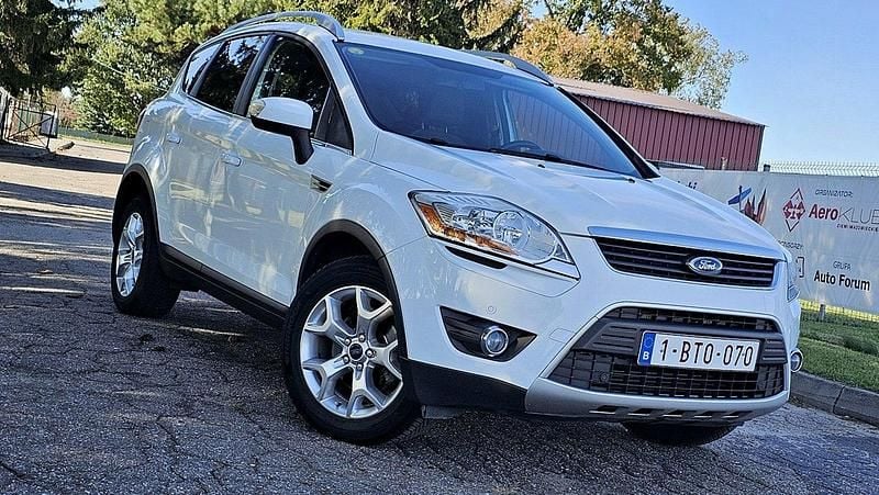 Biały (metalik) Używany 2011 Ford Kuga SUV | 32 900 zł (Uczciwa cena) - Obraz 1/4