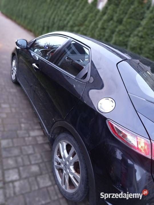 Używany Honda Civic 2009 Czarny Hatchback
