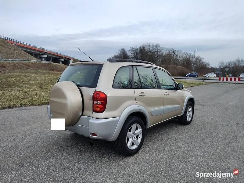 Używany Toyota RAV4 2004 SUV