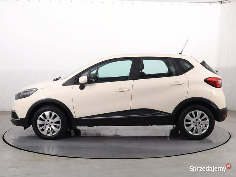Używany Renault Captur 90 KM (66 kW) 2014 Beżowy SUV