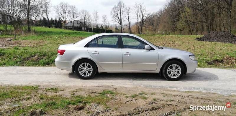 Używany Hyundai Sonata 165 KM (121 kW) 2009 Sedan/Limuzyna