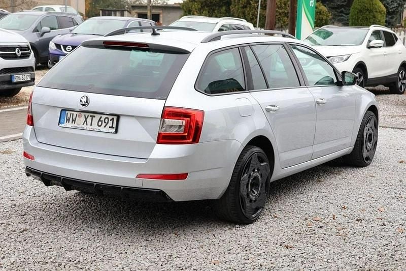 Używany Skoda Octavia 140 KM (102 kW) 2014 Srebrny (metalik) Kombi