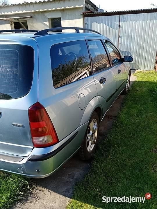 Używany Ford Focus 90 KM (66 kW) 2000