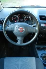 Używany Fiat Sedici 120 KM (88 kW) 2012 Biały SUV