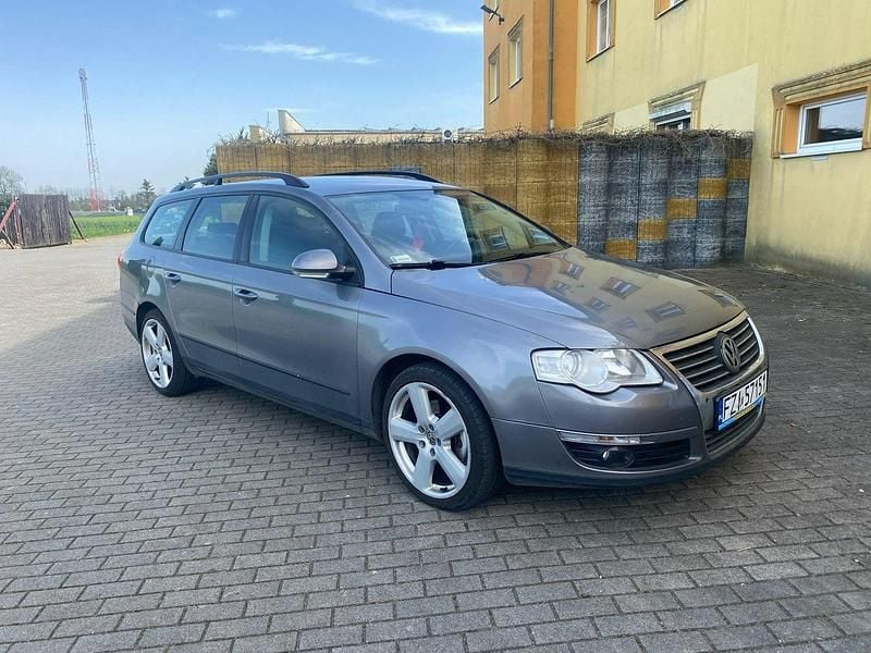 Używany VW Passat 140 KM (102 kW) 2008 Szary Kombi