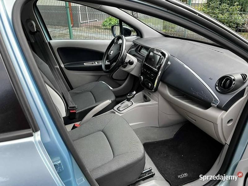 Używany Renault Zoe 41 kW (56 KM) 2015 Hatchback