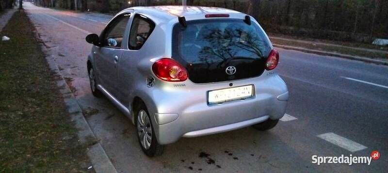 Srebrny Używany 2006 Toyota Aygo Hatchback | 5500 zł (Dobra cena) - Obraz 1/4