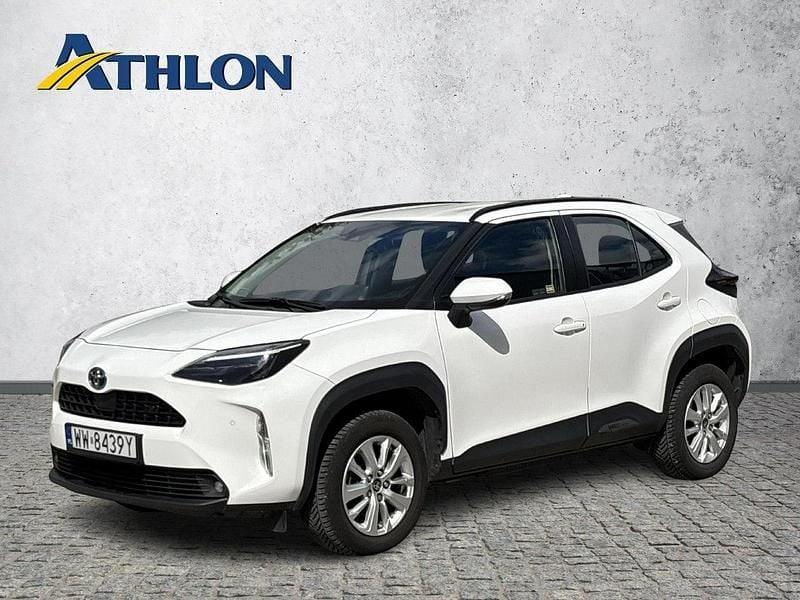 Biały Używany 2022 Toyota Yaris Hybrid Hatchback | 72 200 zł (Dość drogi) - Obraz 1/4