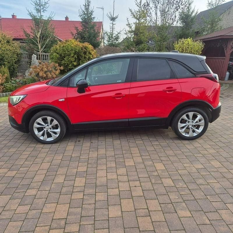Czerwony Używany 2018 Opel Crossland X SUV | 37 900 zł (Uczciwa cena) - Obraz 1/4