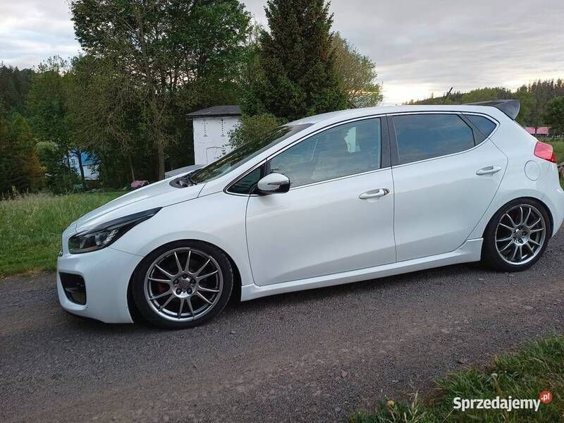 Używany Kia Ceed GT GT 2014 Biały Hatchback