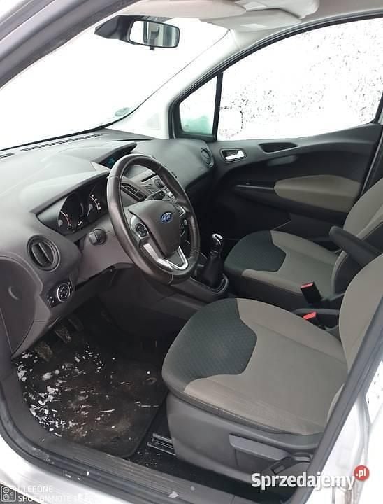 Używany Ford Tourneo Courier 2016 Minivan
