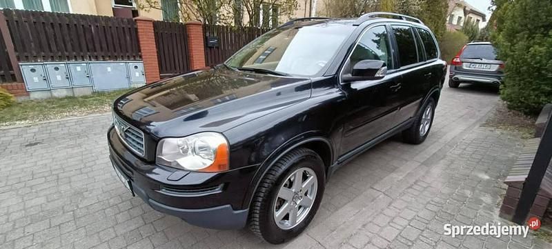 Czarny Używany 2008 Volvo XC90 Momentum SUV | 41 300 zł (Dobra cena) - Obraz 1/4
