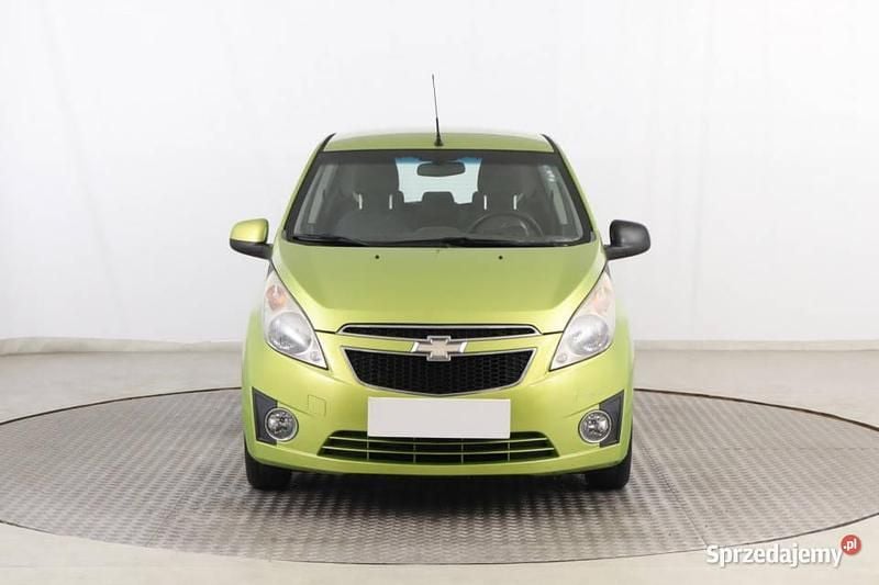 Używany Chevrolet Spark 68 KM (50 kW) 2010 Zielony Hatchback