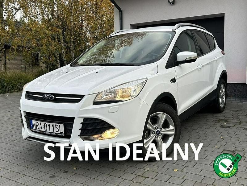 Biały (metalik, perła) Używany 2014 Ford Kuga SUV | 36 900 zł (Dobra cena) - Obraz 1/4
