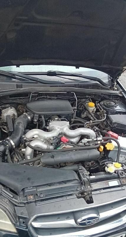 Używany Subaru Legacy 2009 Czarny Kombi